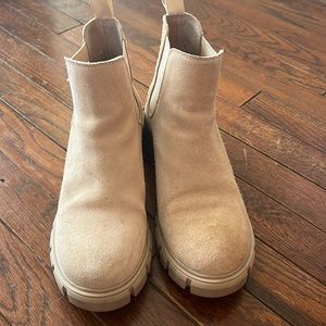 Combat platform booties